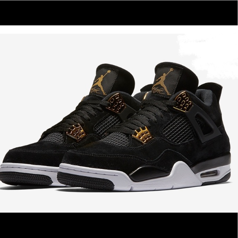 *Used* Jordan Retro 4 “Royalty”